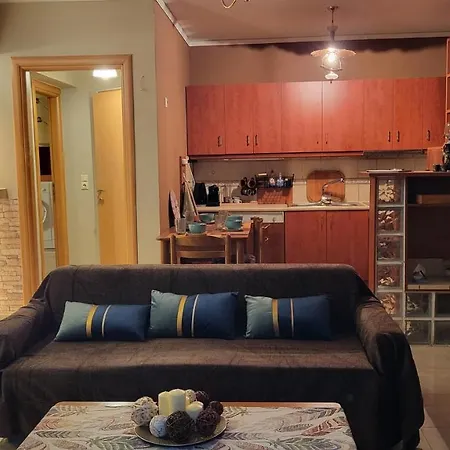 M&m Airport Stop Garden Apartment Spata (East Attica)